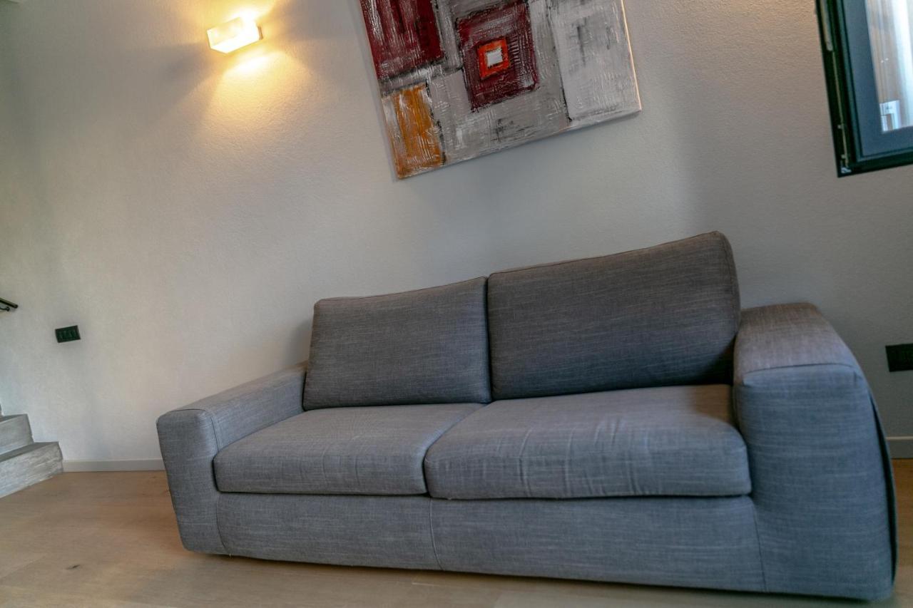 Al Centro Del Borgo Apartment Guarene Exterior photo